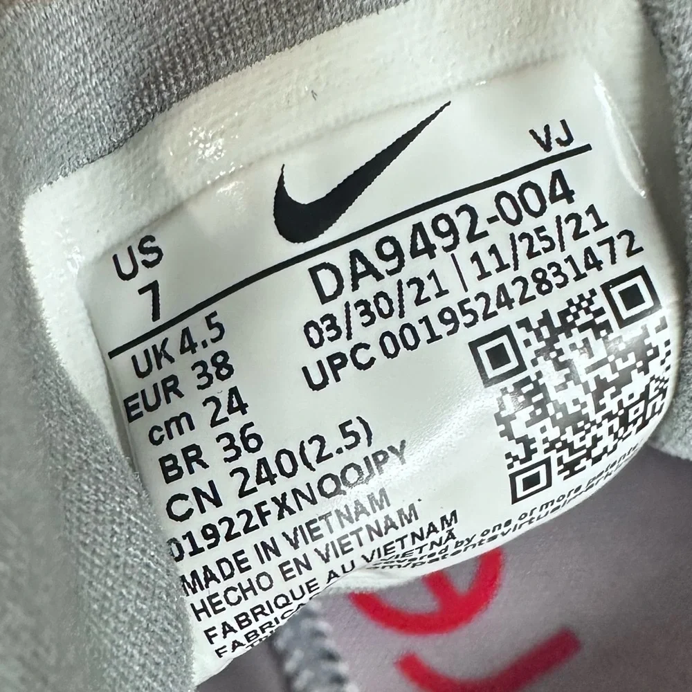 Women’s Nike SuperRep Gray Athletic Shoes size 7
